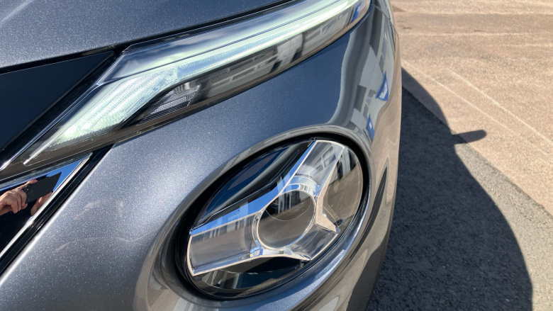 Nissan Juke 1.6 Hybrid N-Connecta 5dr Auto Hybrid Hatchback